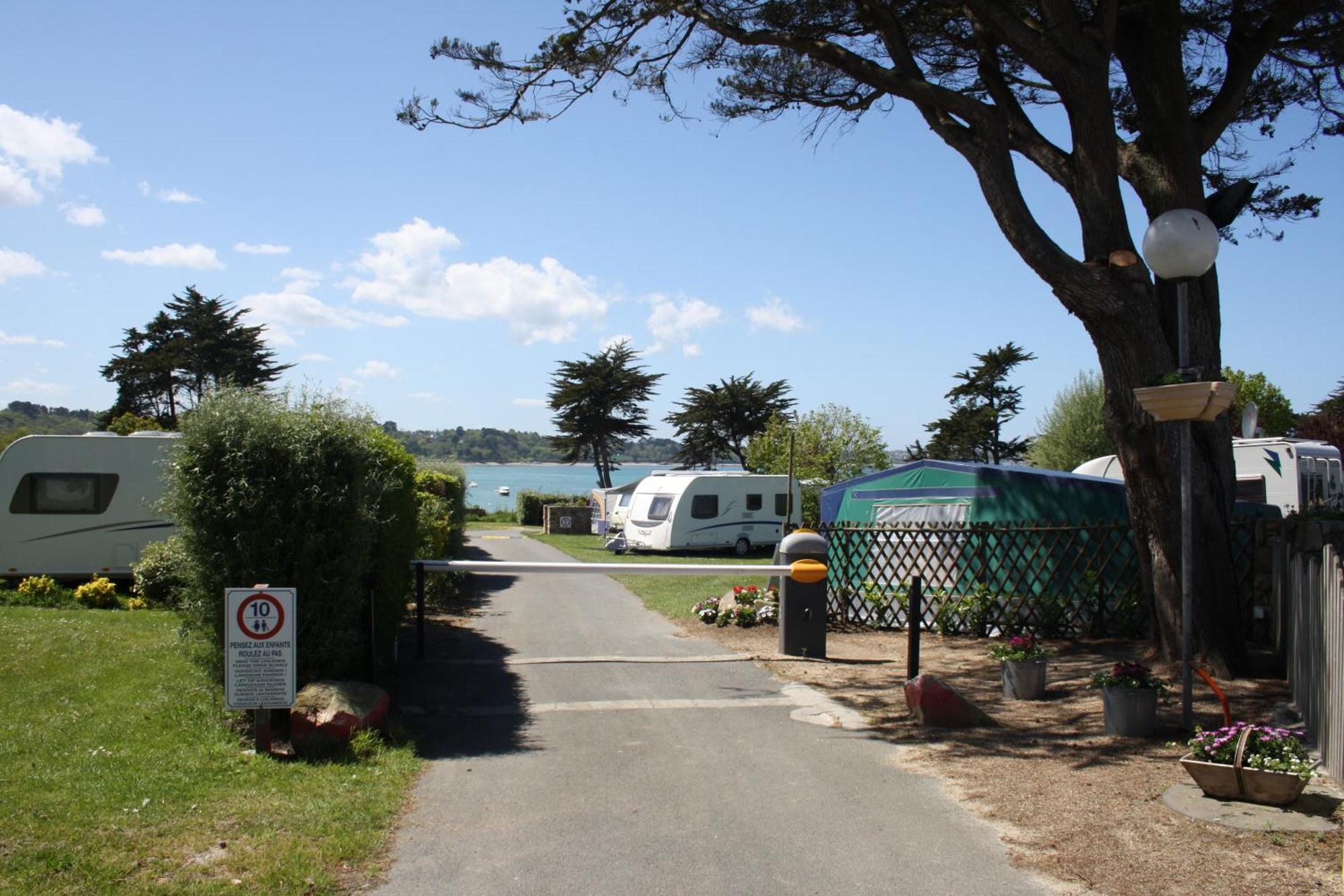 Camping Rcn Port L'Epine Trelevern ภายนอก รูปภาพ
